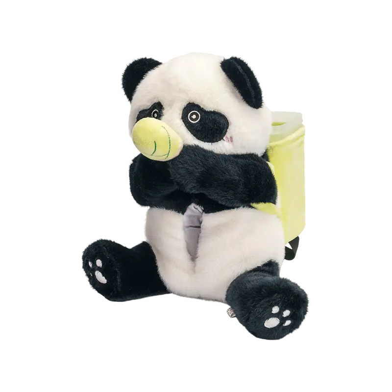 Sepetli oturan sevimli peluş panda